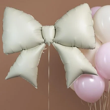 Бант кремовый "сатин" фигура